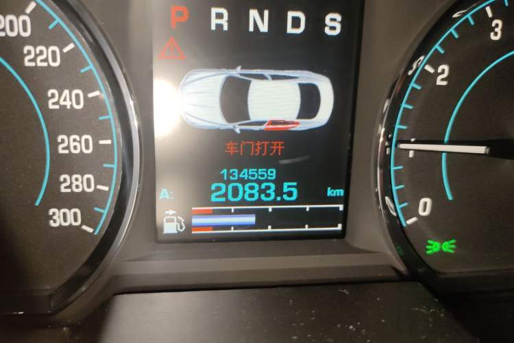 Used Jaguar XF 2015 XF 2.0T Prestige Edition Odometer Close Up