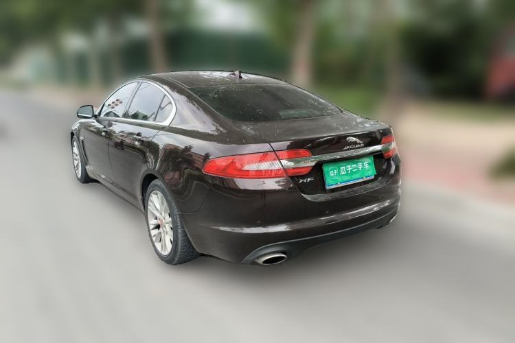 Used Jaguar XF 2015 XF 2.0T Luxury Edition Rear Left 45 Deg