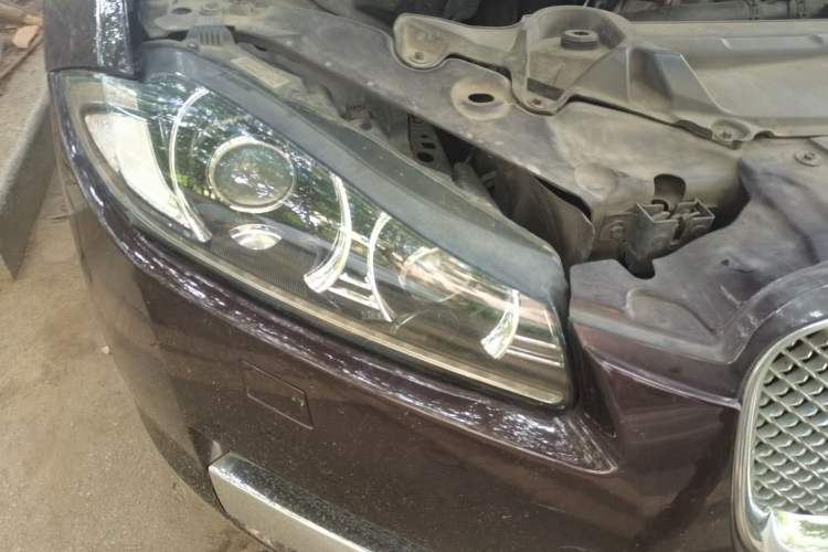 Used Jaguar XF 2015 XF 2.0T Prestige Edition Right Front Headlight