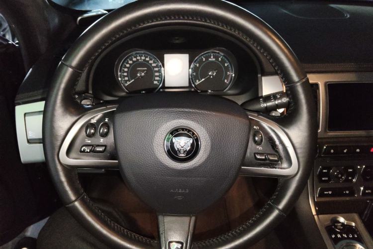 Used Jaguar XF 2015 XF 3.0 SC R-Sport Luxury Edition Steering Wheel