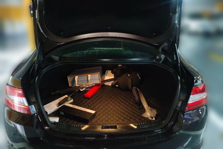 Used Jaguar XF 2015 XF 2.0T Prestige Edition Trunk