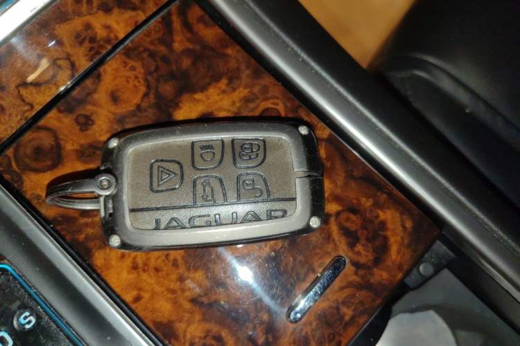 Used Jaguar XF 2015 XF 2.0T Luxury Edition Vehicle Key