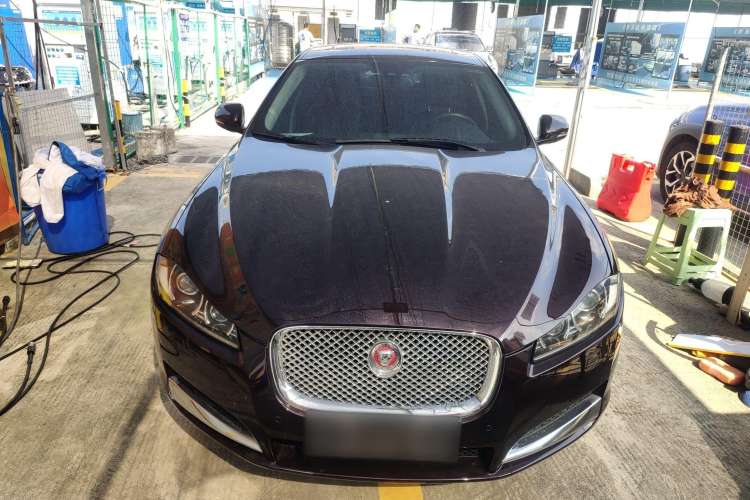 Used Jaguar XF 2015 XF 2.0T Luxury Edition Front