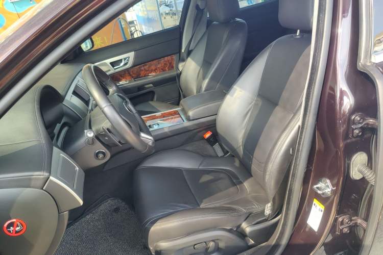 Used Jaguar XF 2015 XF 2.0T Luxury Edition Left Front Seat