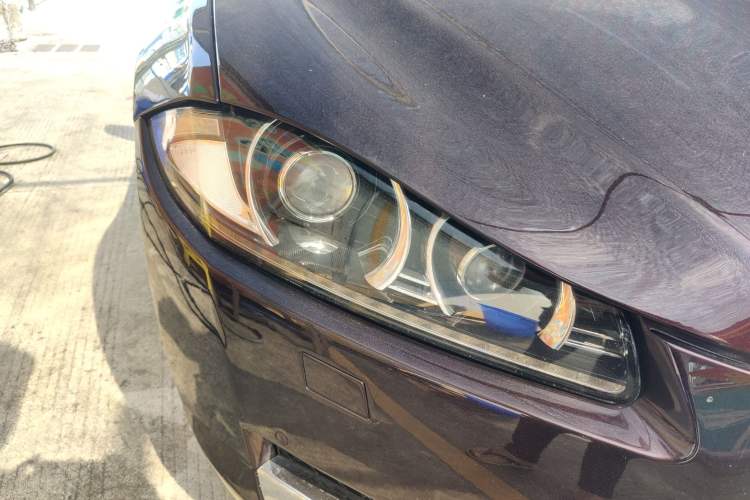 Used Jaguar XF 2015 XF 2.0T Luxury Edition Right Front Headlight