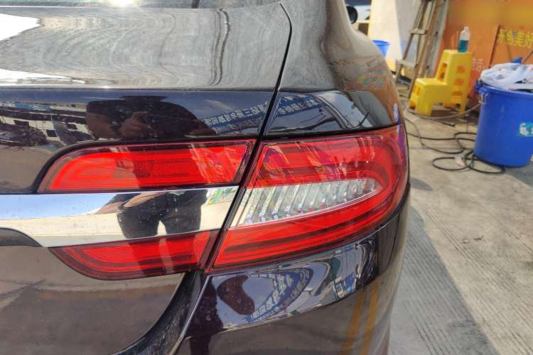 Used Jaguar XF 2015 XF 2.0T Luxury Edition Right Rear Taillight