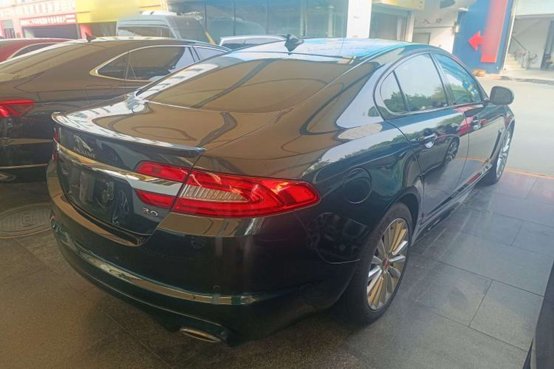 Used Jaguar XF 2015 XF 3.0 SC R-Sport Luxury Edition Exterior 3