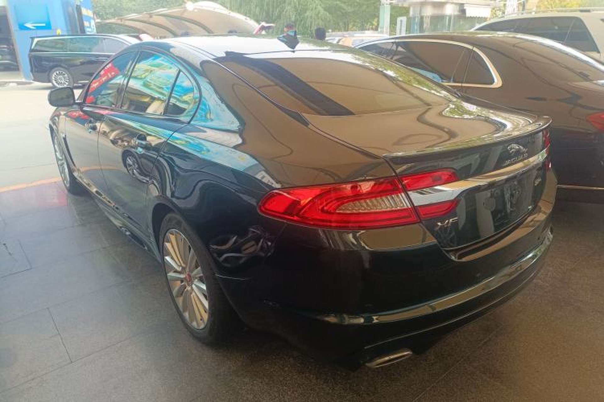 Used Jaguar XF 2015 XF 3.0 SC R-Sport Luxury Edition Exterior 5