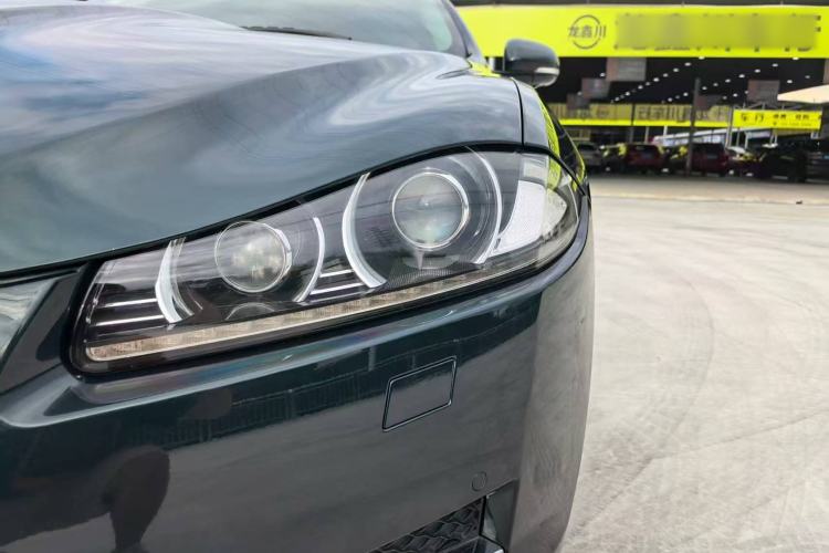 Used Jaguar XF 2015 XF 2.0T Prestige Edition Left Front Headlight