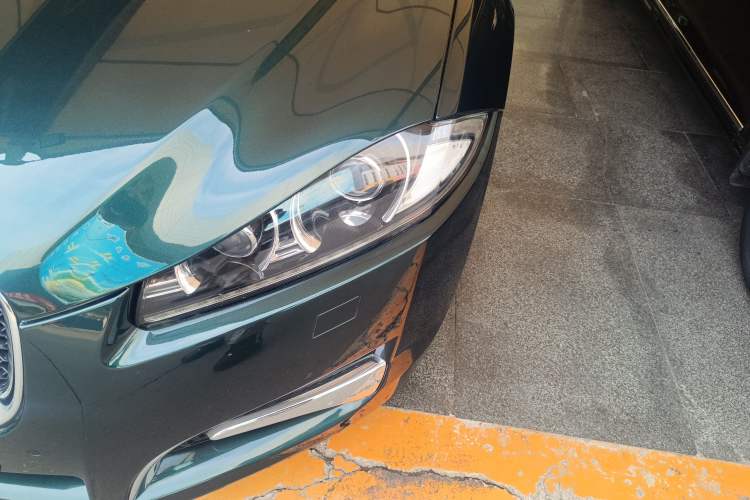 Used Jaguar XF 2015 XF 3.0 SC R-Sport Luxury Edition Left Front Headlight
