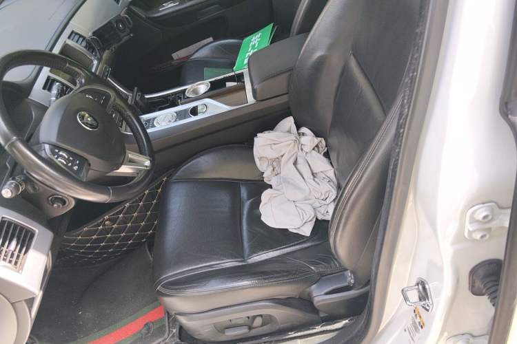 Used Jaguar XF 2015 XF 2.0T Prestige Edition Left Front Seat