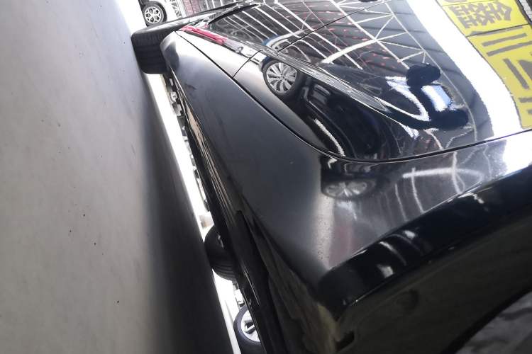 Used Jaguar XF 2015 XF 2.0T Prestige Edition Left Side Sill