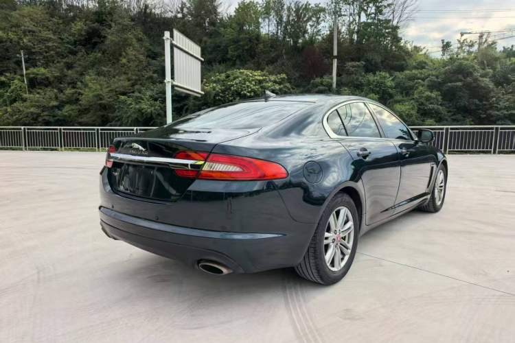 Used Jaguar XF 2015 XF 2.0T Prestige Edition Rear Right 45 Deg