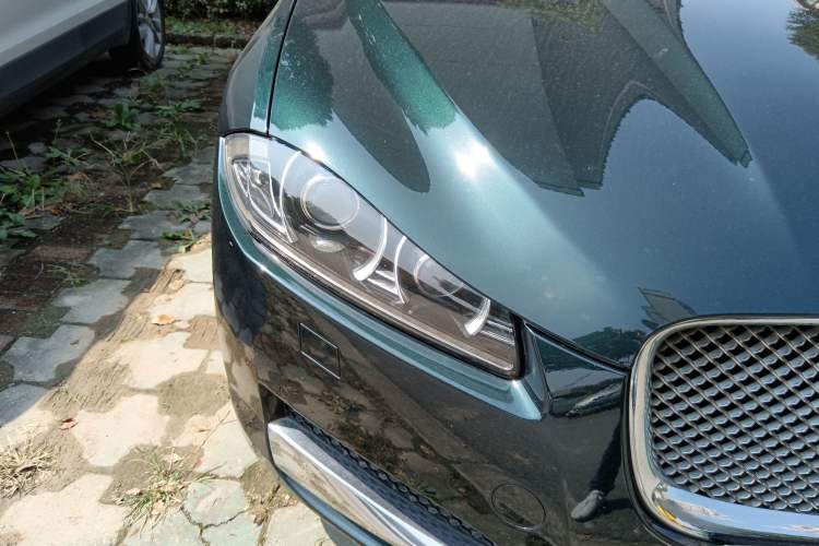 Used Jaguar XF 2015 XF 2.0T Prestige Edition Right Front Headlight