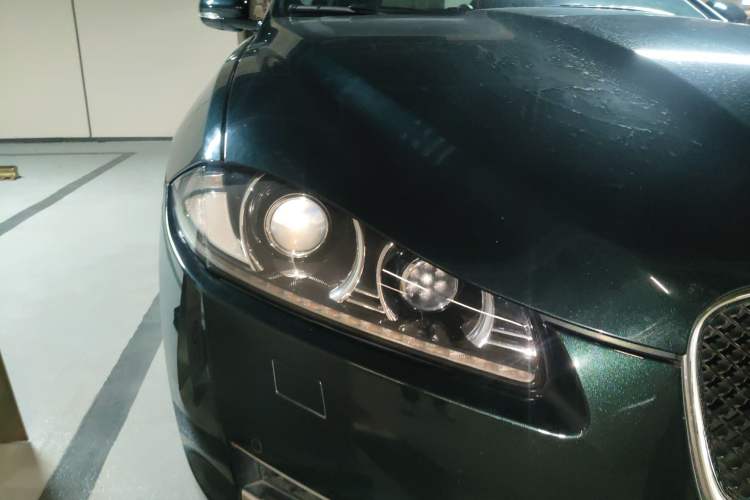 Used Jaguar XF 2015 XF 3.0 SC R-Sport Luxury Edition Right Front Headlight