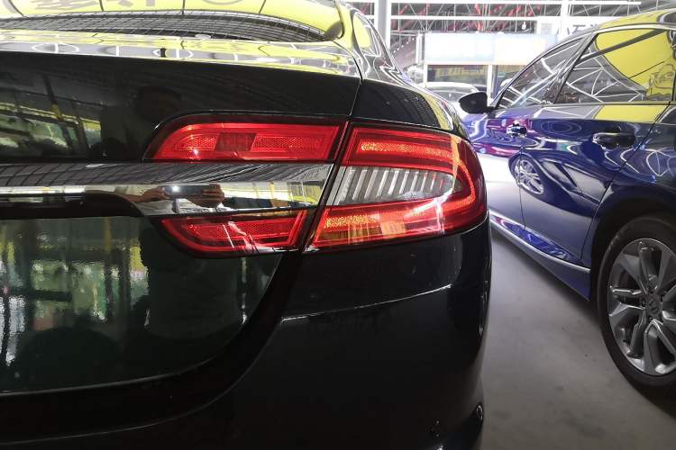 Used Jaguar XF 2015 XF 2.0T Prestige Edition Right Rear Taillight