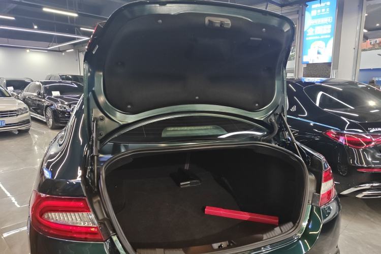 Used Jaguar XF 2015 XF 2.0T Luxury Edition Trunk