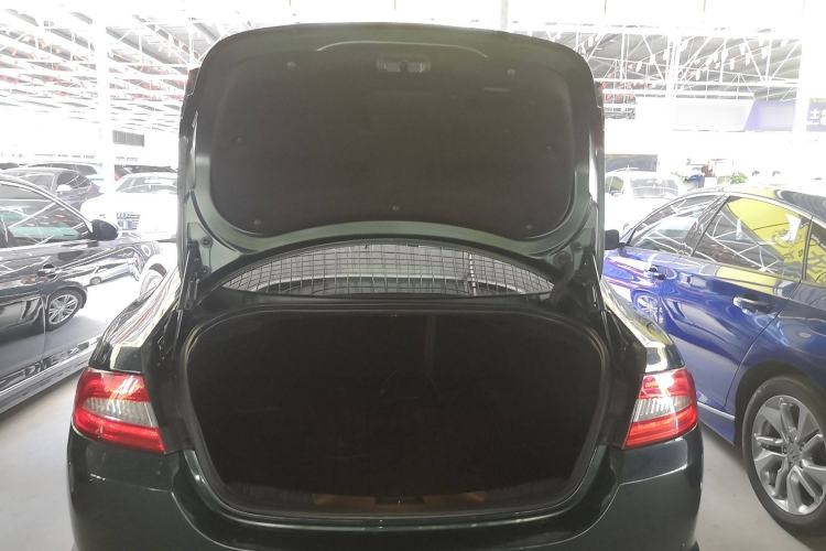Used Jaguar XF 2015 XF 2.0T Prestige Edition Trunk