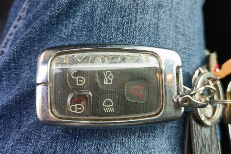 Used Jaguar XF 2015 XF 2.0T Prestige Edition Vehicle Key