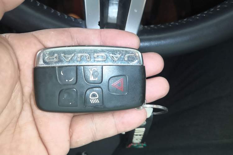 Used Jaguar XF 2015 XF 2.0T Prestige Edition Vehicle Key