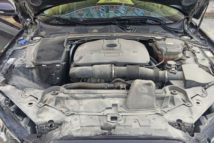 Used Jaguar XF 2015 XF 2.0T Prestige Edition Engine Bay