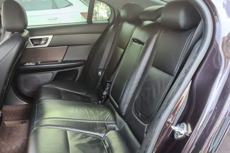 Used Jaguar XF 2015 XF 2.0T Prestige Edition Left Rear Seat