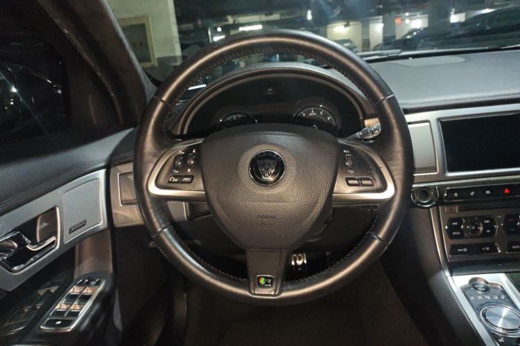 Used Jaguar XF 2015 XF 3.0 SC R-Sport Luxury Edition Steering Wheel