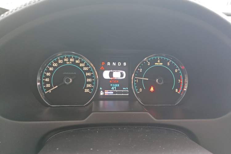 Used Jaguar XF 2015 XF 2.0T Luxury Edition Instrument Cluster