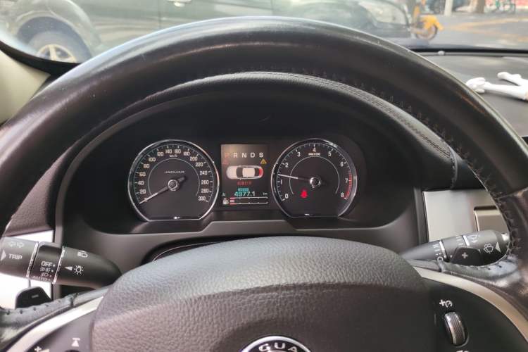 Used Jaguar XF 2015 XF 2.0T 80th Anniversary Collector's Edition Instrument Cluster
