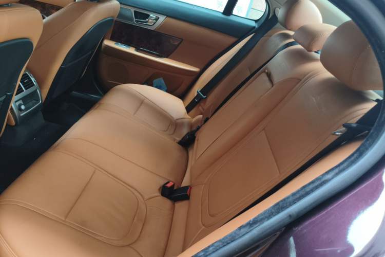 Used Jaguar XF 2015 XF 2.0T Sportbrake Luxury Edition Left Rear Seat