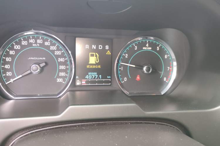 Used Jaguar XF 2015 XF 2.0T 80th Anniversary Collector's Edition Odometer Close Up