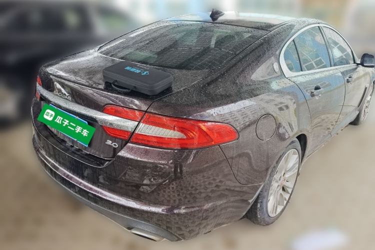 Used Jaguar XF 2015 XF 2.0T Luxury Edition Rear Right 45 Deg