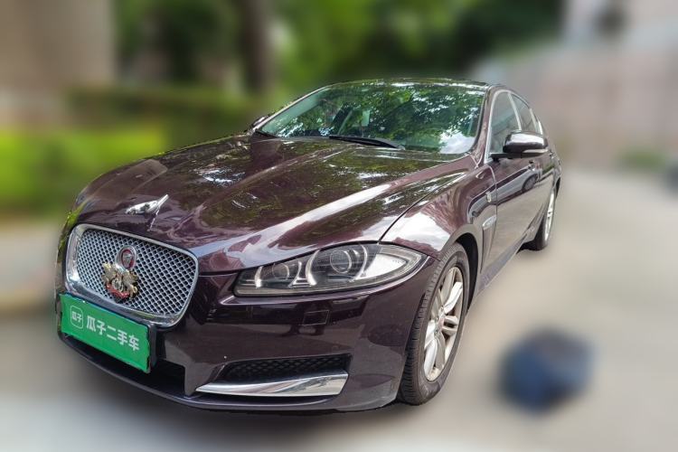 Used Jaguar XF 2015 XF 2.0T Prestige Edition Guazi used car, China used car export, Used car for sale, Used Jaguar cars, Cheapest cars for sale