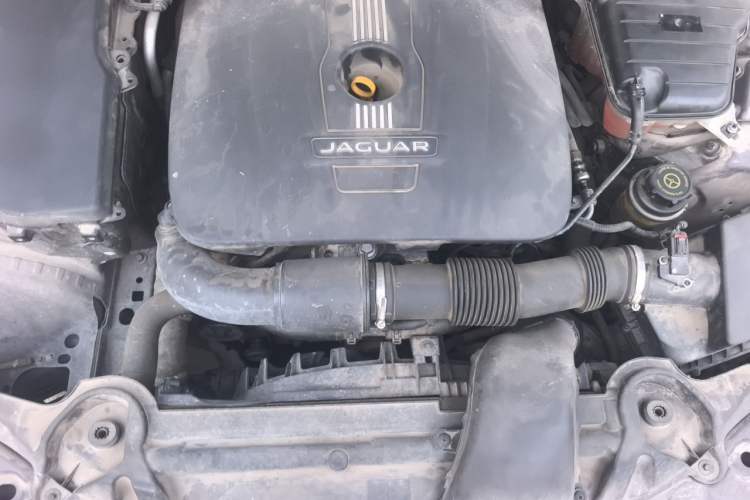 Used Jaguar XF 2015 XF 2.0T Prestige Edition Engine Bay