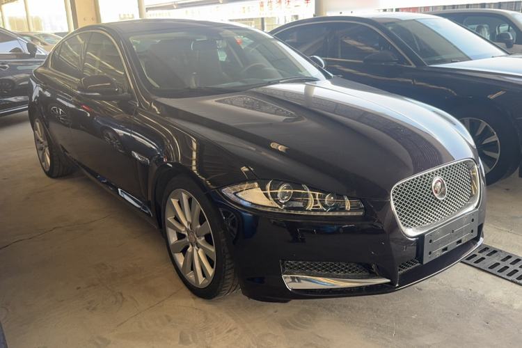 Used Jaguar XF 2015 XF 2.0T 80th Anniversary Limited Edition Luxury Model Exterior 2