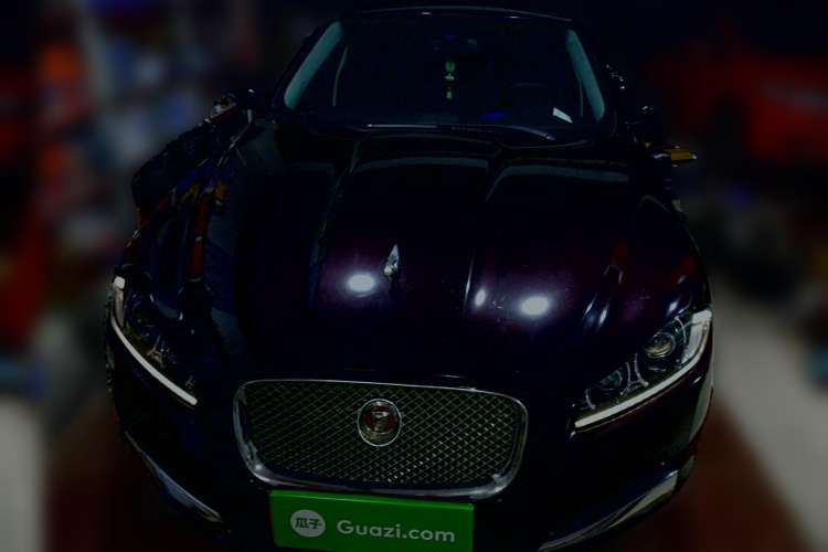 Used Jaguar XF 2015 XF 2.0T Prestige Edition Front