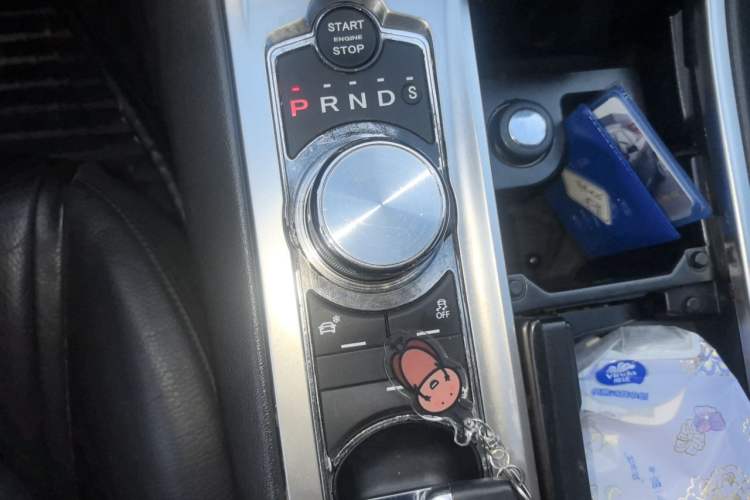 Used Jaguar XF 2015 XF 2.0T Prestige Edition Gear Lever