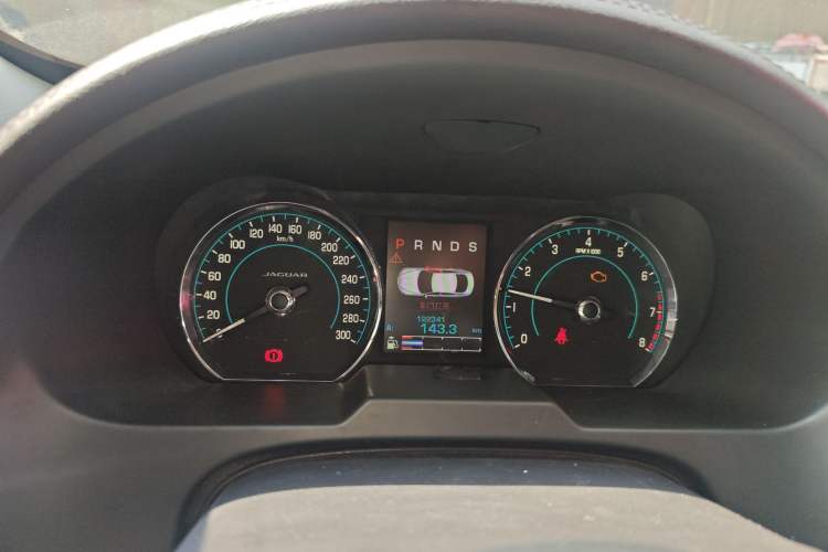 Used Jaguar XF 2015 XF 2.0T Luxury Edition Instrument Cluster