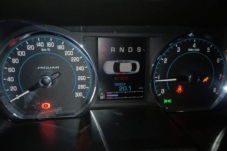 Used Jaguar XF 2015 XF 2.0T Prestige Edition Instrument Cluster