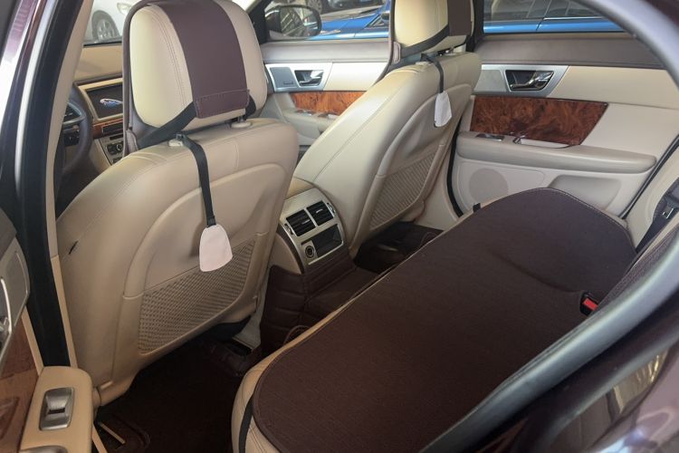 Used Jaguar XF 2015 XF 2.0T 80th Anniversary Limited Edition Luxury Model Interior 2