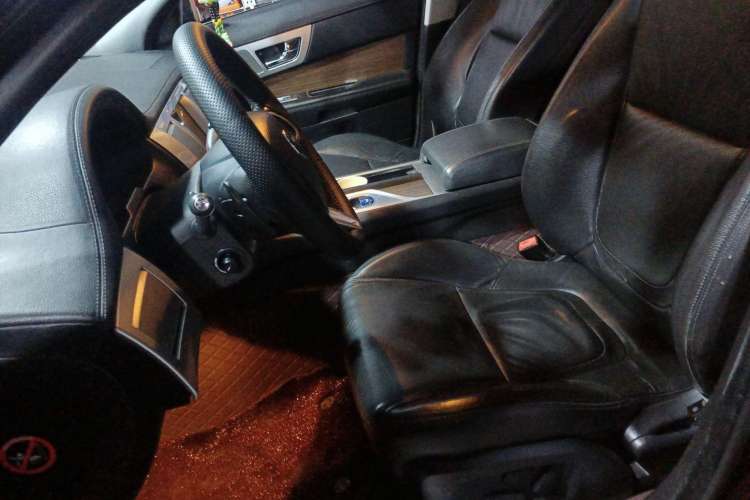 Used Jaguar XF 2015 XF 2.0T Prestige Edition Left Front Seat