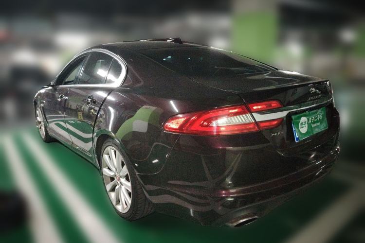 Used Jaguar XF 2015 XF 2.0T Prestige Edition Rear Left 45 Deg