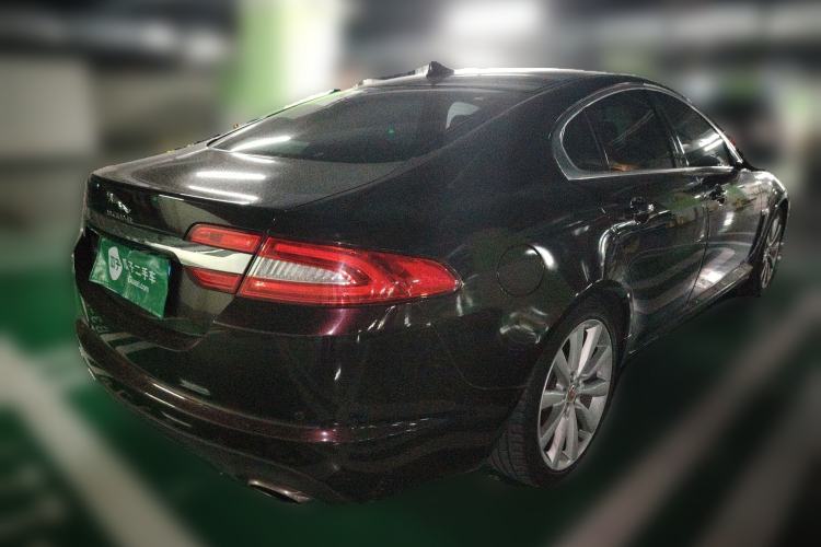 Used Jaguar XF 2015 XF 2.0T Prestige Edition Rear Right 45 Deg