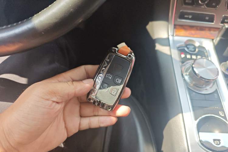 Used Jaguar XF 2015 XF 2.0T Luxury Edition Vehicle Key