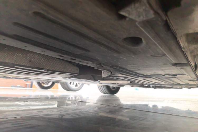 Used Jaguar XF 2015 XF 2.0T Sportbrake Luxury Edition Chassis Front Left