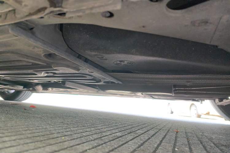 Used Jaguar XF 2015 XF 2.0T Prestige Edition Chassis Rear Left