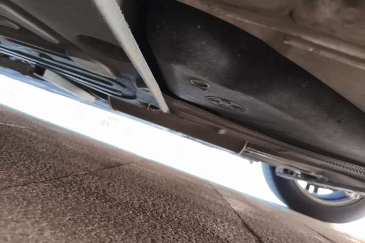 Used Jaguar XF 2015 XF 2.0T Prestige Edition Chassis Rear Left