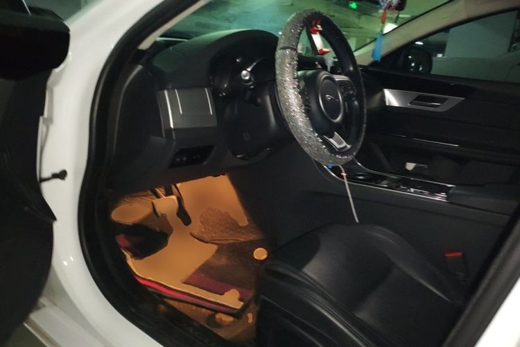 Used Jaguar XF  Driver Seat