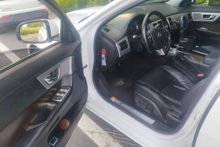 Used Jaguar XF 2015 XF 2.0T 80th Anniversary Collector's Edition Driver Seat