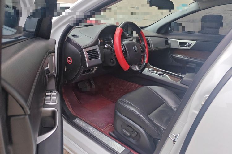 Used Jaguar XF 2015 XF 2.0T Prestige Edition Driver Seat